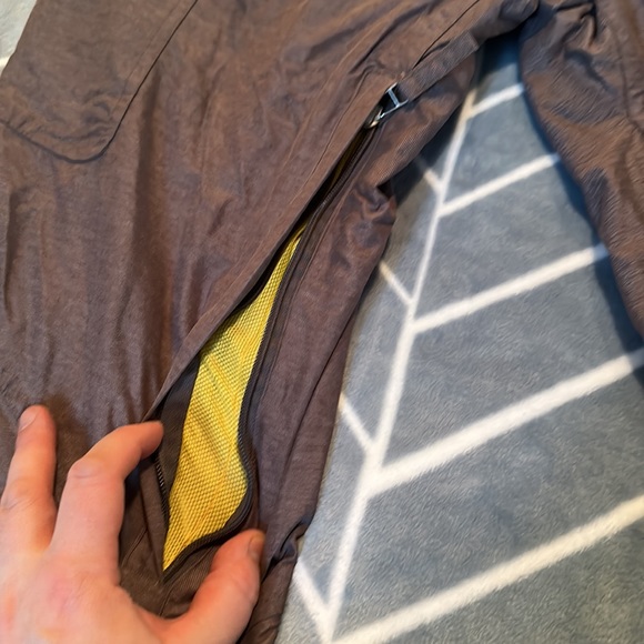 3CS Essentials Ski Jacket (L) + Pants (XL) - Grey Men's - Picture 9 of 9